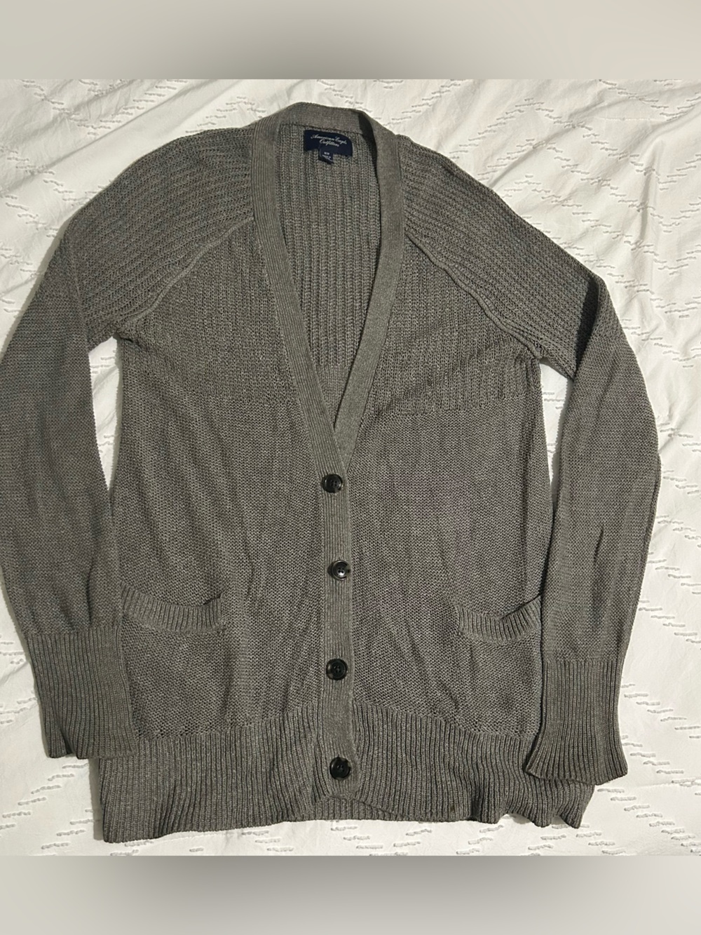 AE American Eagle Outfitters Women’s Cardigan Sweater Buttons Pockets Gray M